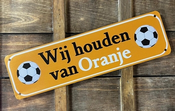 Wij houden van oranje metalen wandbord