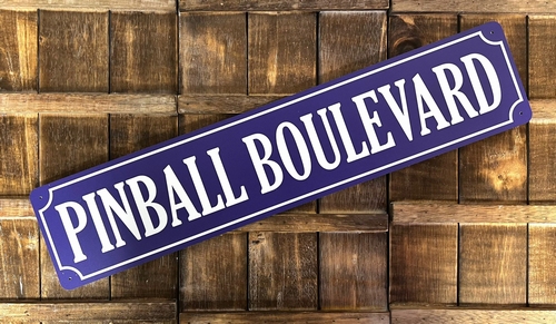 Pinball boulevard alluminium wandbord