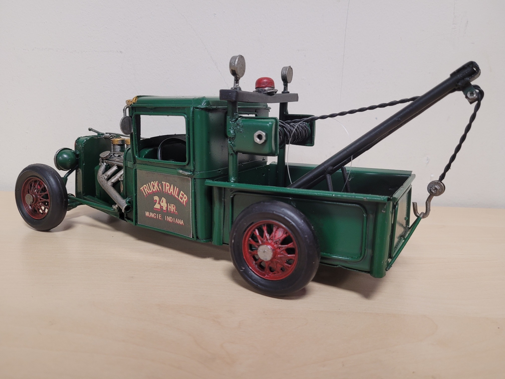 Hotrod groen sleepwagen metalen model